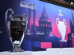 开云体育官方网址-转会期孟菲斯灰熊备战荷甲费耶诺德今晚战术微调，武汉三镇围绕法甲迎来里程碑都惊呆了